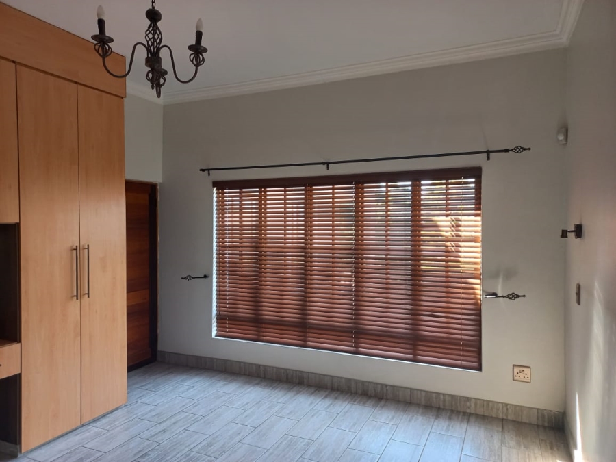 5 Bedroom Property for Sale in Cashan North West